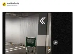 Tu orientaci&oacute;n pol&iacute;tica: devolver el carrito o aparcarlo en doble fila como si pagases impuestos por ello