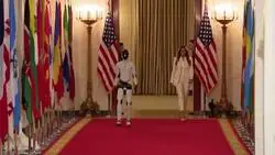 Veo a Donald Trump un poco raro, para m&iacute; que han pegado el cambiazo