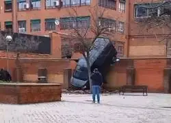 Mientras tanto en Vallecas&hellip;
