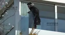 Ahora entiendo la bruja en el balc&oacute;n de Shakira en 2023&hellip; eso era protecci&oacute;n espiritual porque desde entonces todo le sale bien: hits, r&eacute;cords, tours agotados y la hacienda espa&ntilde;ola quedando como payasos