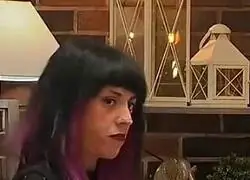 Una mujer en First Dates intenta sorprender a un chico y termina ense&ntilde;&aacute;ndolo todo