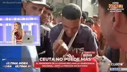 Un marroqu&iacute; tras pasar la frontera de Ceuta: &ldquo;Quiero ir al hospital. Me he tirado de la valla de una altura de 2 metros&rdquo;