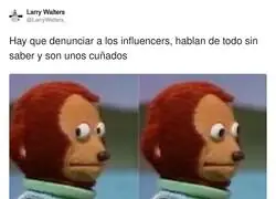 Yo denunciando influencers mientras publico stories sin parar de mi desayuno