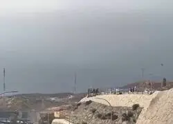 Miles de ceut&iacute;es se dirigen y bloquean la frontera de Ceuta con Marruecos exigiendo la deportaci&oacute;n de los invasores.Ceuta ya no aguanta m&aacute;s