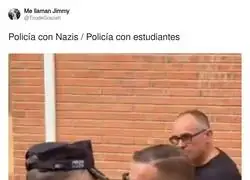Polic&iacute;a con nazis: charla amistosa. Polic&iacute;a con estudiantes: placaje y rodilla en el cuello. Encuentra las diferencias