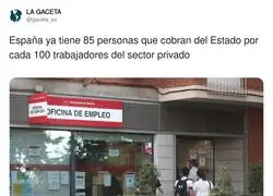 Ya somos m&aacute;s los que cobramos del paro que los que curramos, pero tranquilos, que el PIB sube