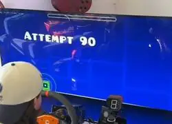 Nunca v&iacute; jugar un Geometry Dash con este imput