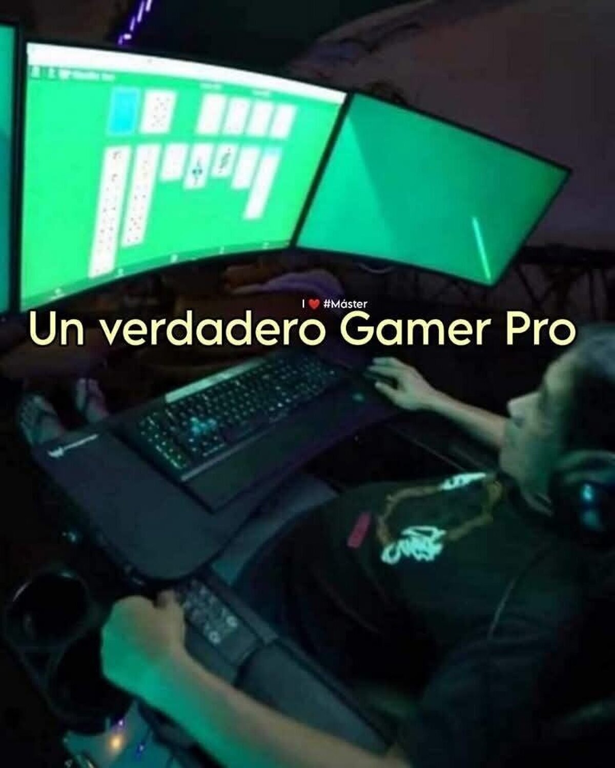Cuanto poder para jugar solitario...