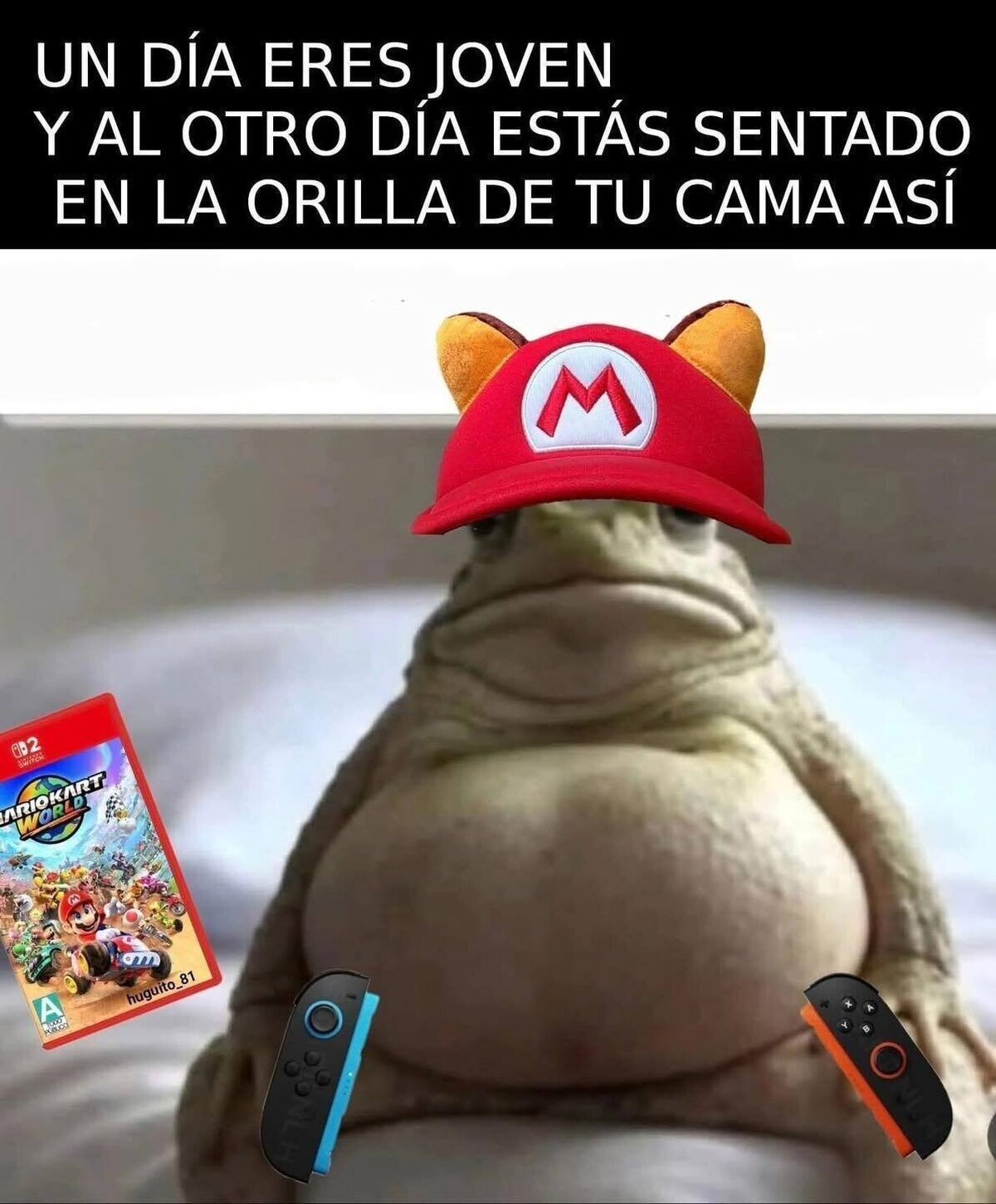 Allí sentado mirando a la nada