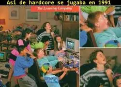 El del sofa no aguant&oacute; JAJAJA