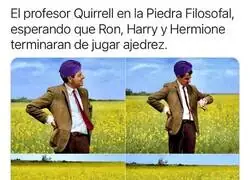 Su misi&oacute;n era literalmente esperar a que apareciera el prota