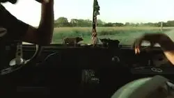 Hermoso plano en movimiento del remake de La Masacre de Texas (2003)