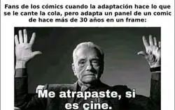 Bane rompi&eacute;ndole la espalda a Batman