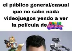 A metros de esa gente