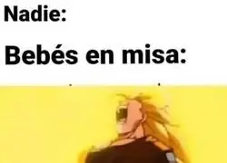 Los beb&eacute;s en misa